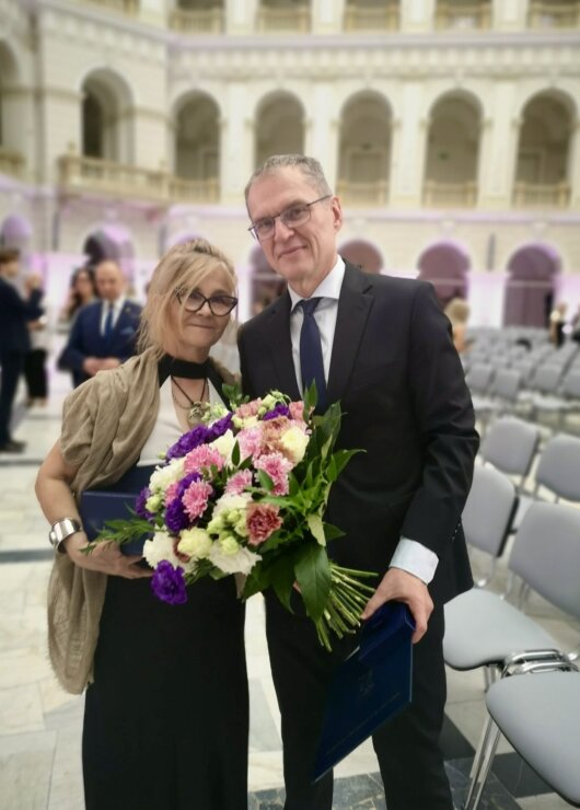 Prof. Elżbieta Wichrowska i Andrzej Poczobut